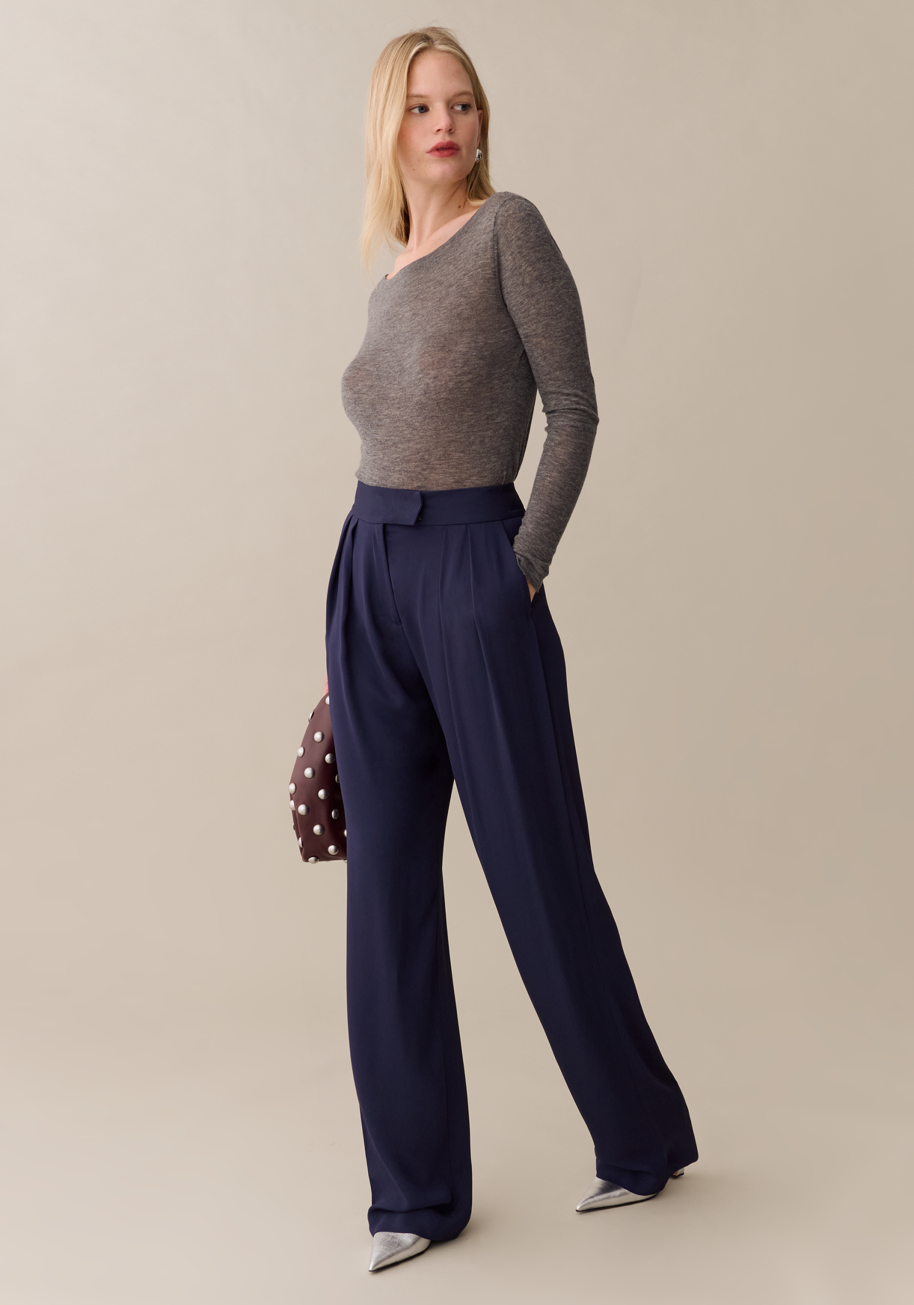 Naira Pant - Image 3