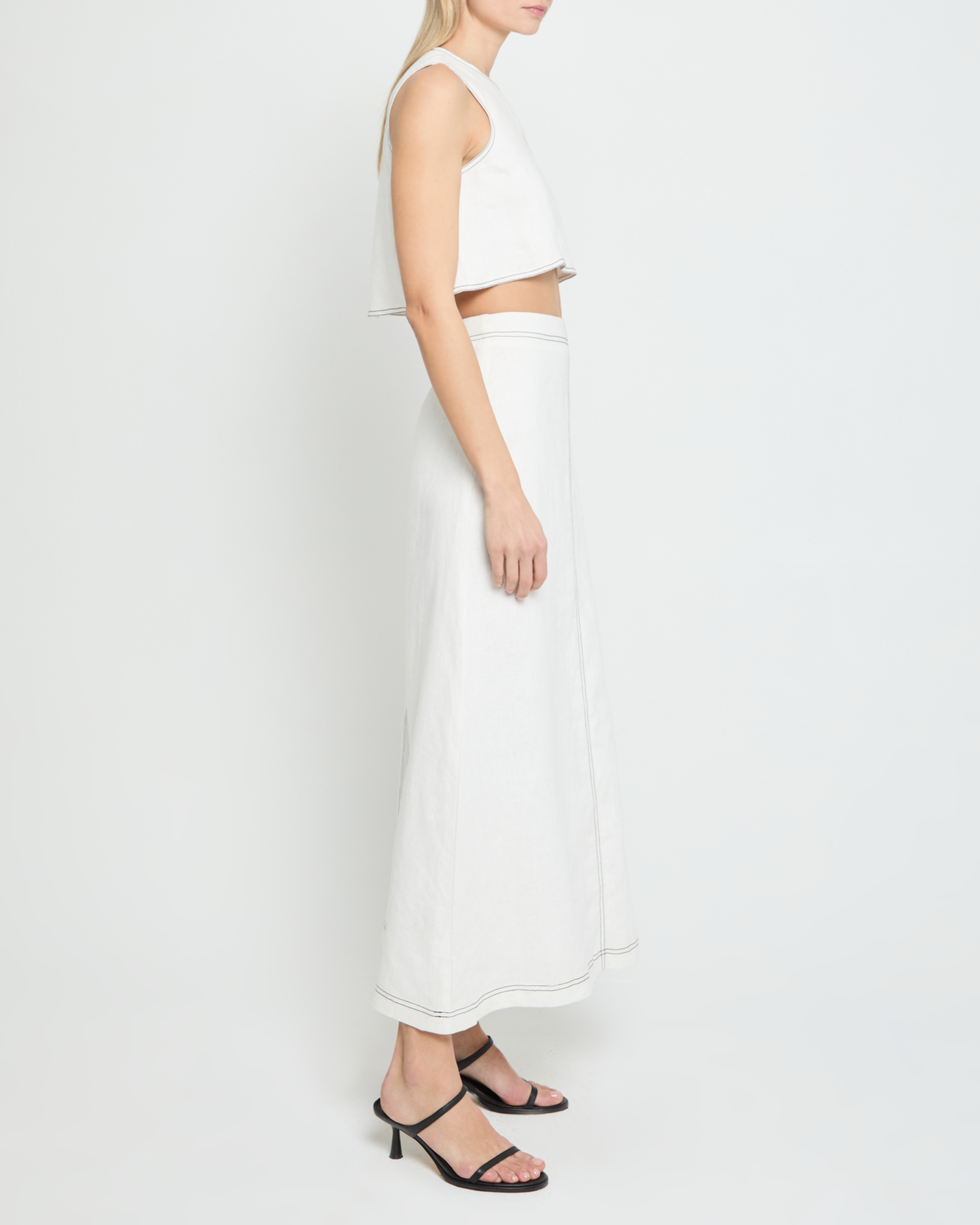 Zenni Linen Set - Image 7