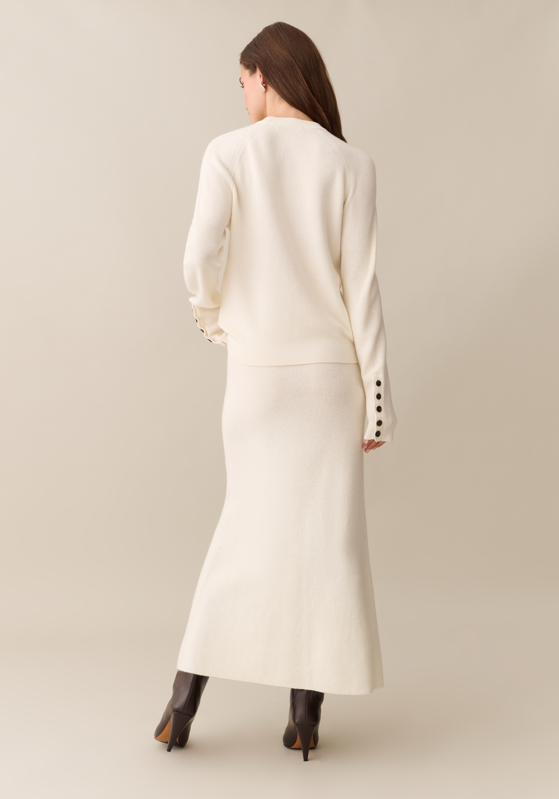 Arielle Merino Wool Set - Image 3